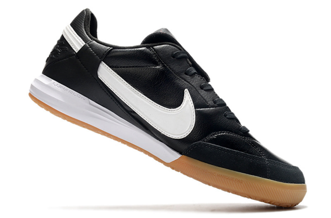 Nike The Premier III
