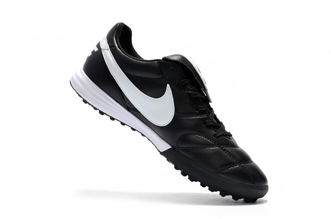 Nike Premier II