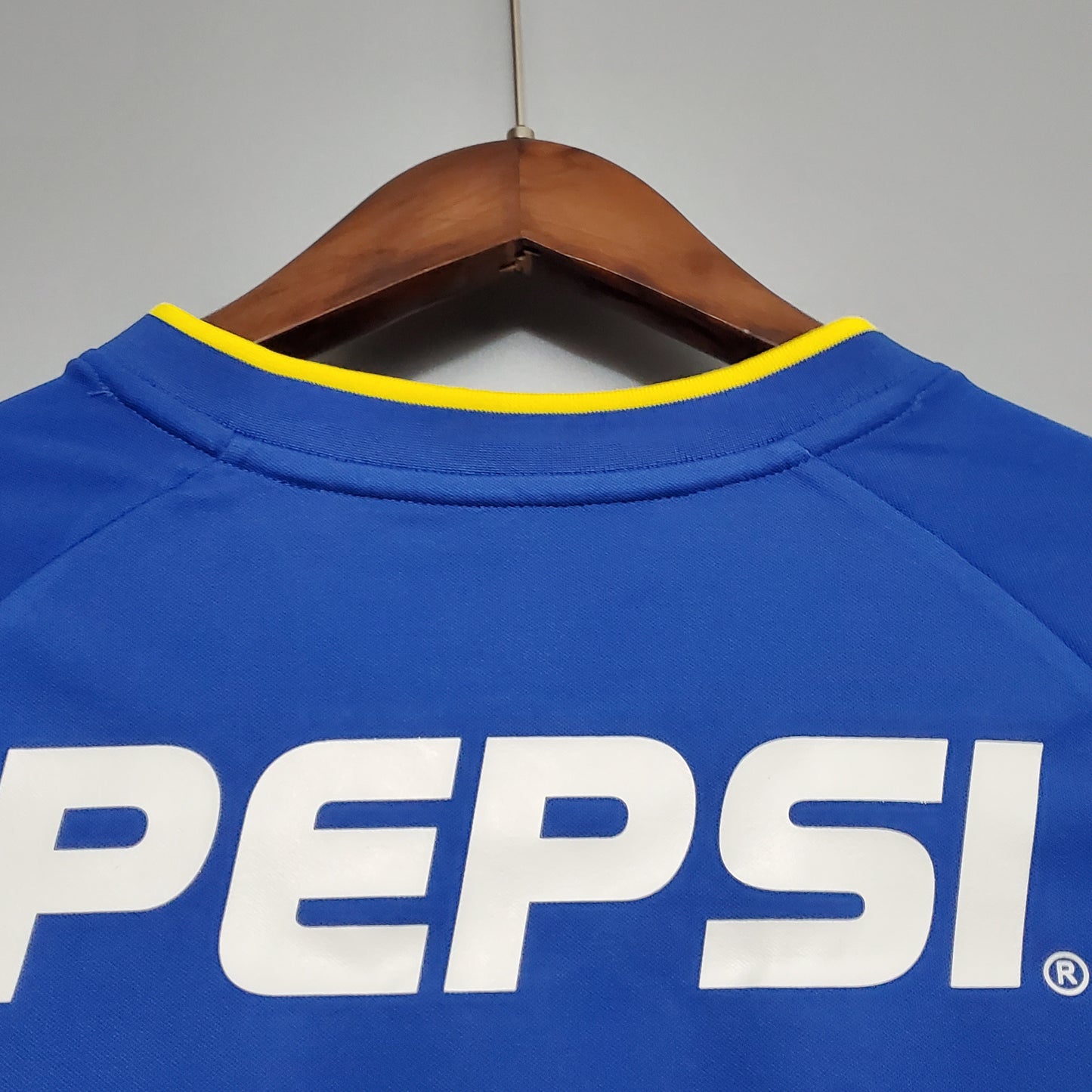 CAMISETA RETRO BOCA JUNORS 2002