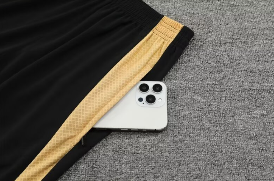 REAL MADRID 24/25 GOLD JACKET SWEATSHIRT