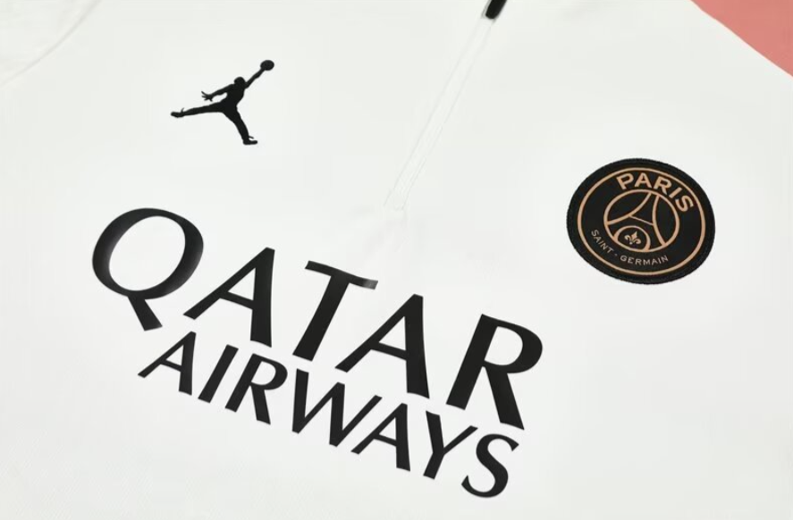 PSG WHITE JACKET AND SWEATSHIRT