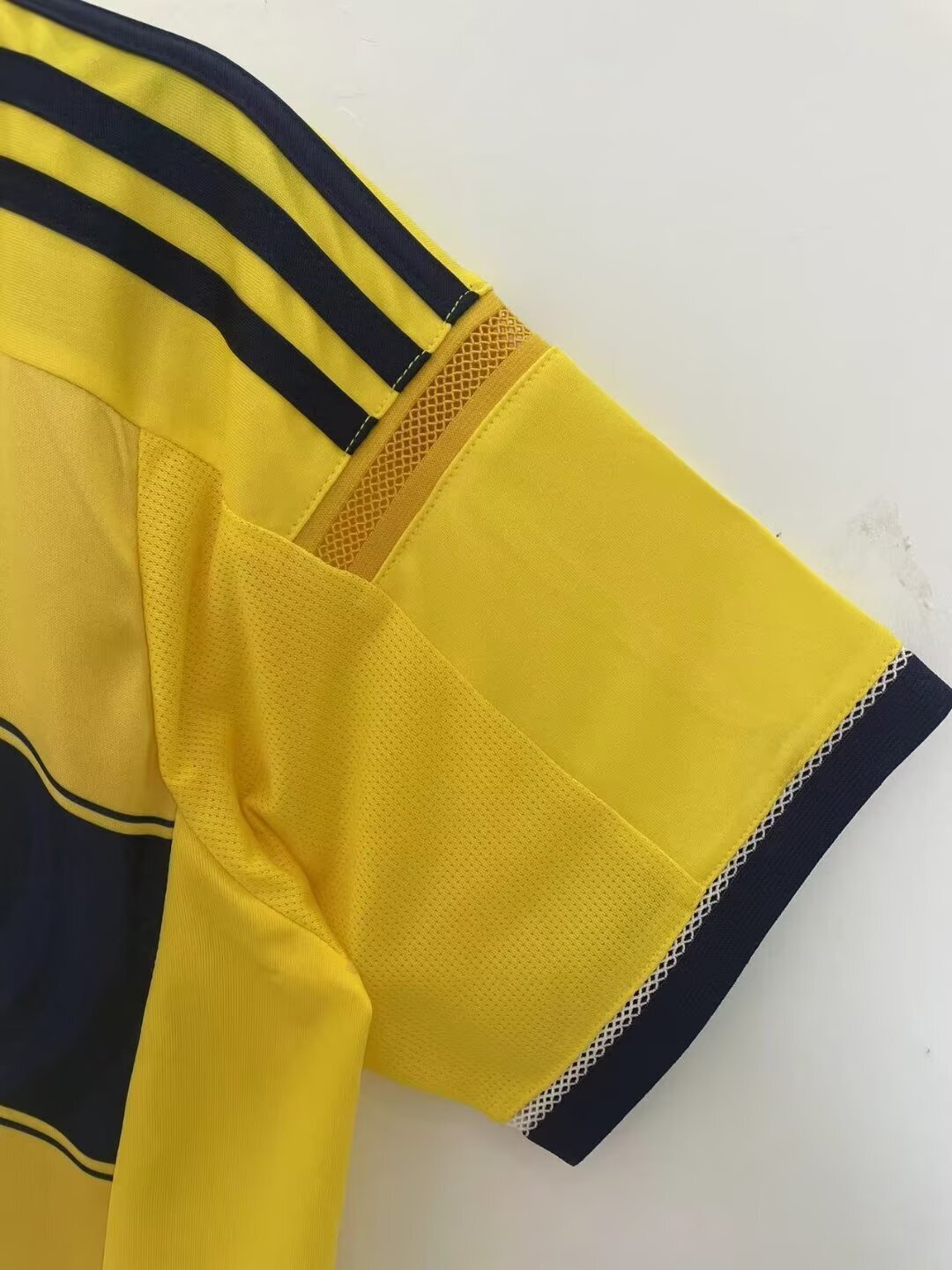 CAMISETA RETRO COLOMBIA 2014