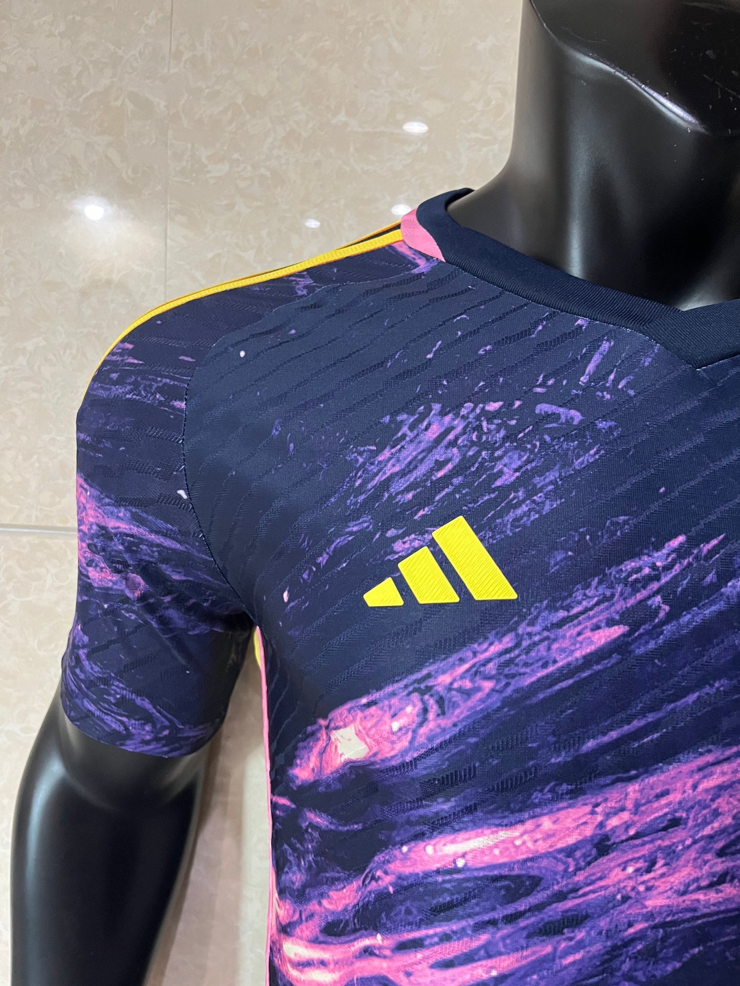 CAMISETA RETRO COLOMBIA 23/24 PLAYER
