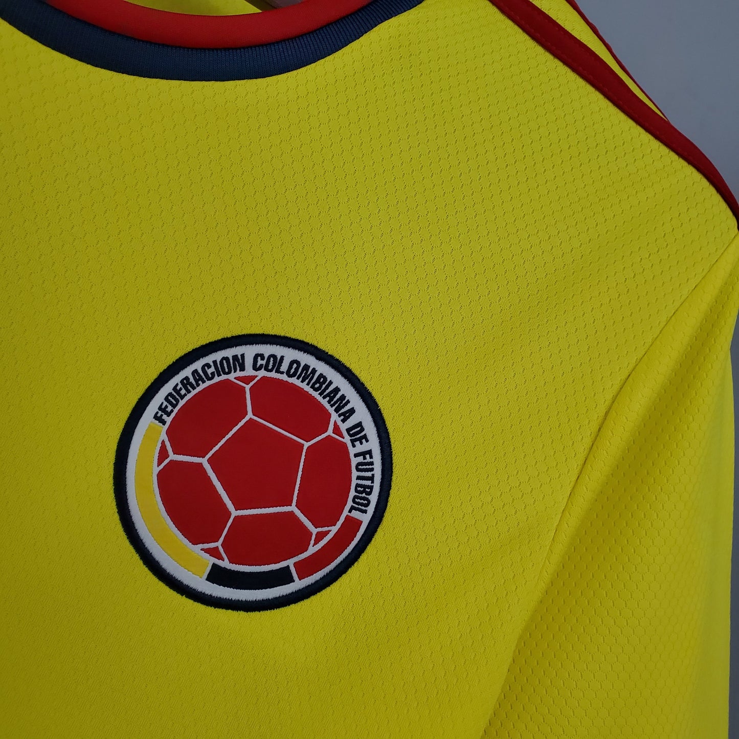 CAMISETA RETRO COLOMBIA 2020