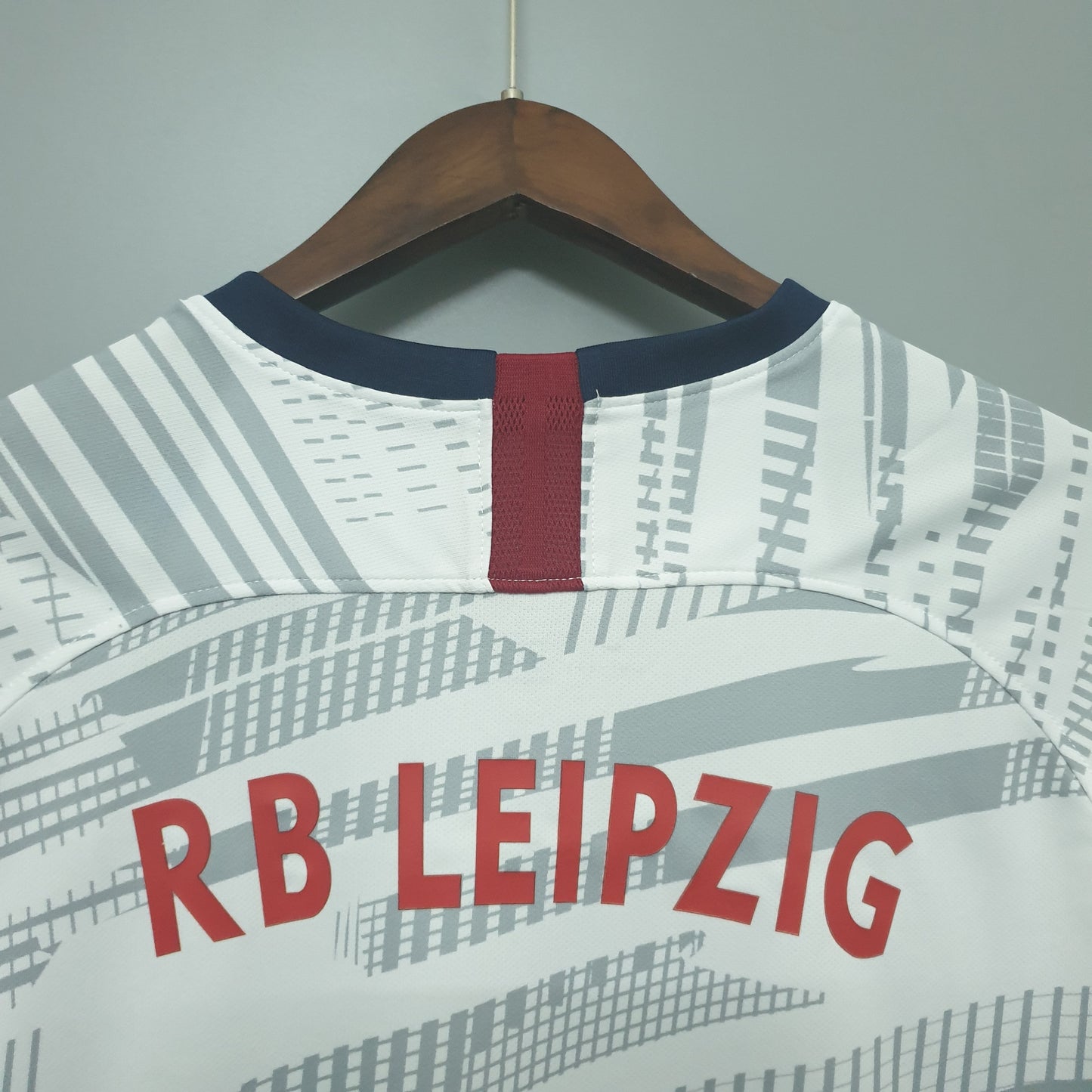 CAMISETA LEIPZIG 19/20 EDI. RED BULL