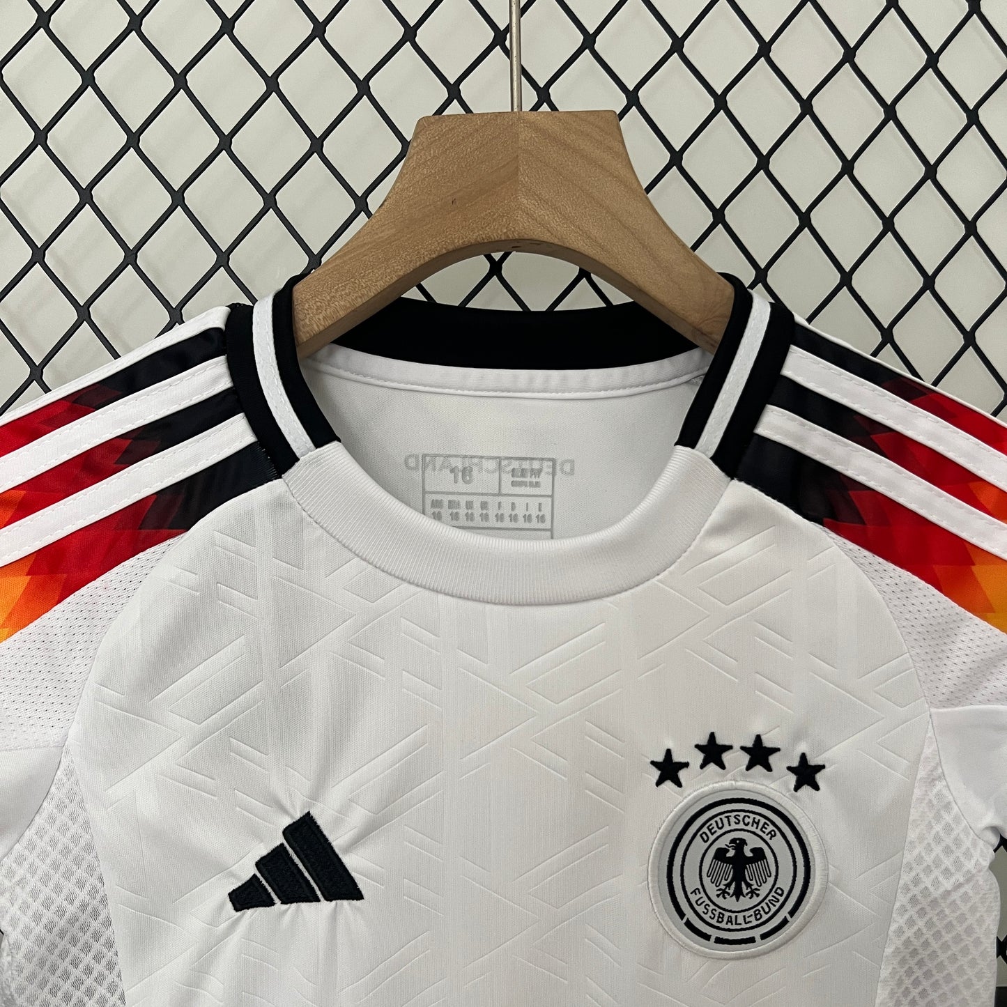 UNIFORME DE NIÑO ALEMANIA 24/25