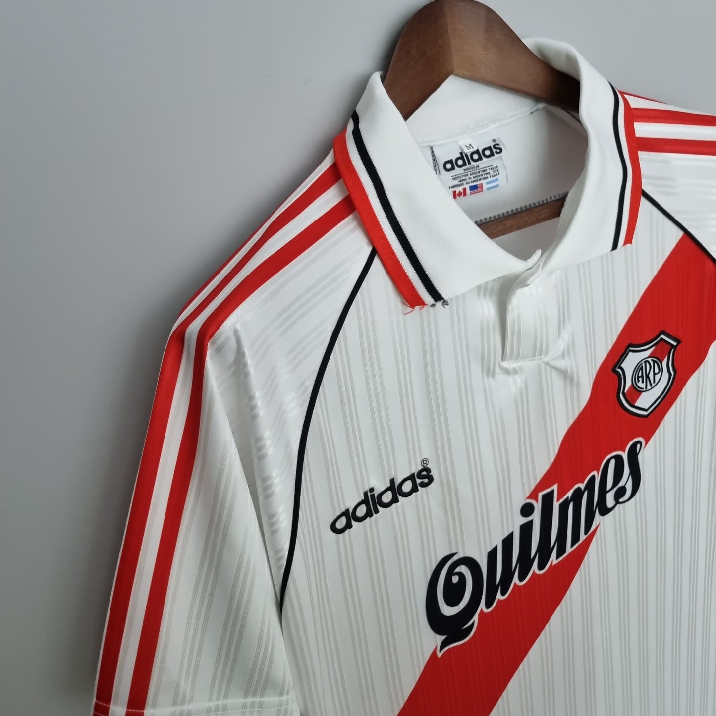 CAMISETA RETRO RIVER PLATE 95/96