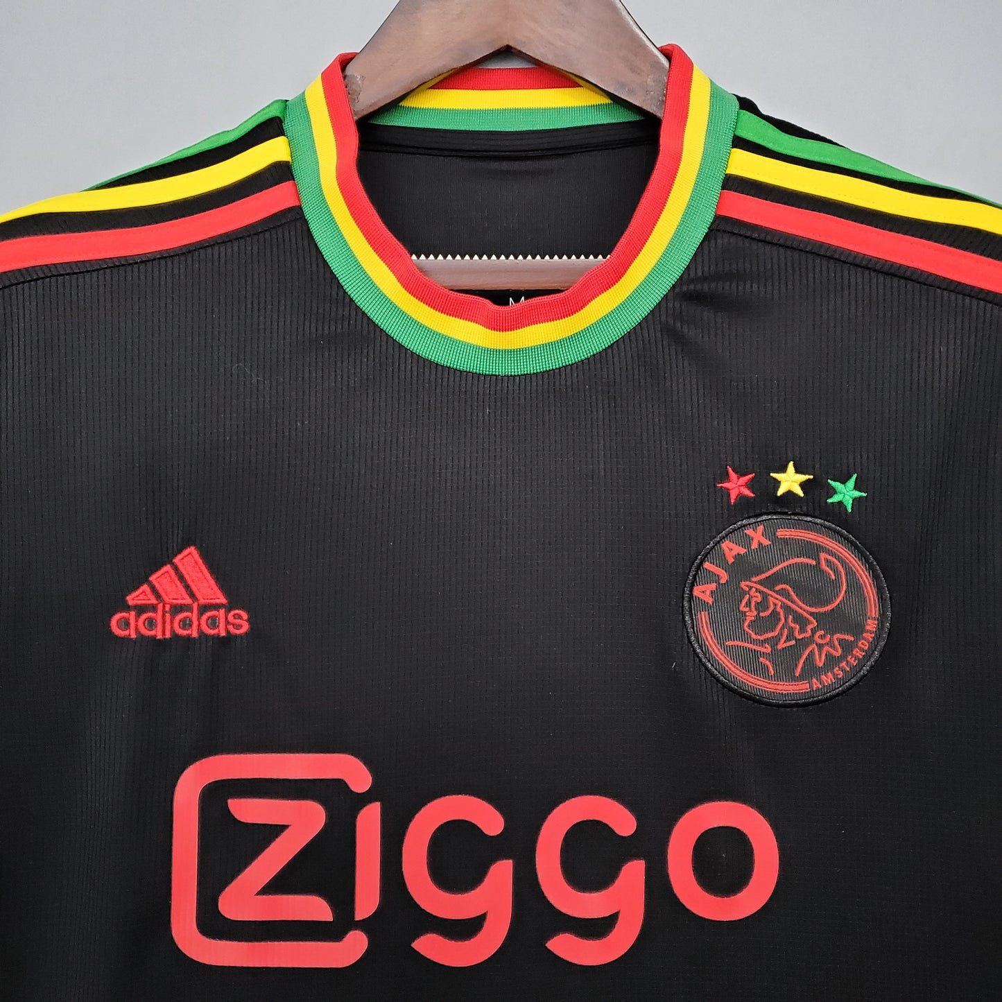CAMISETA EDI. ESPECIAL AJAX BOB MARLEY