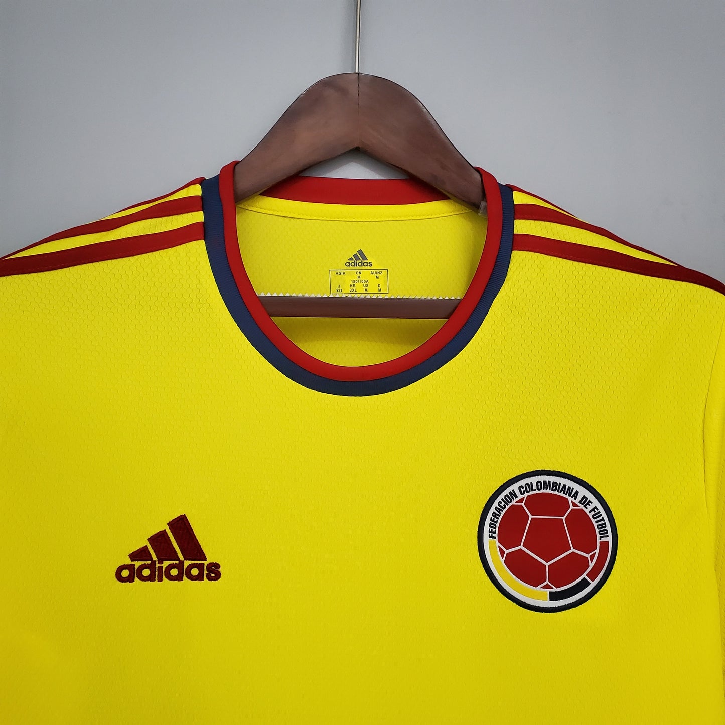 CAMISETA RETRO COLOMBIA 2020