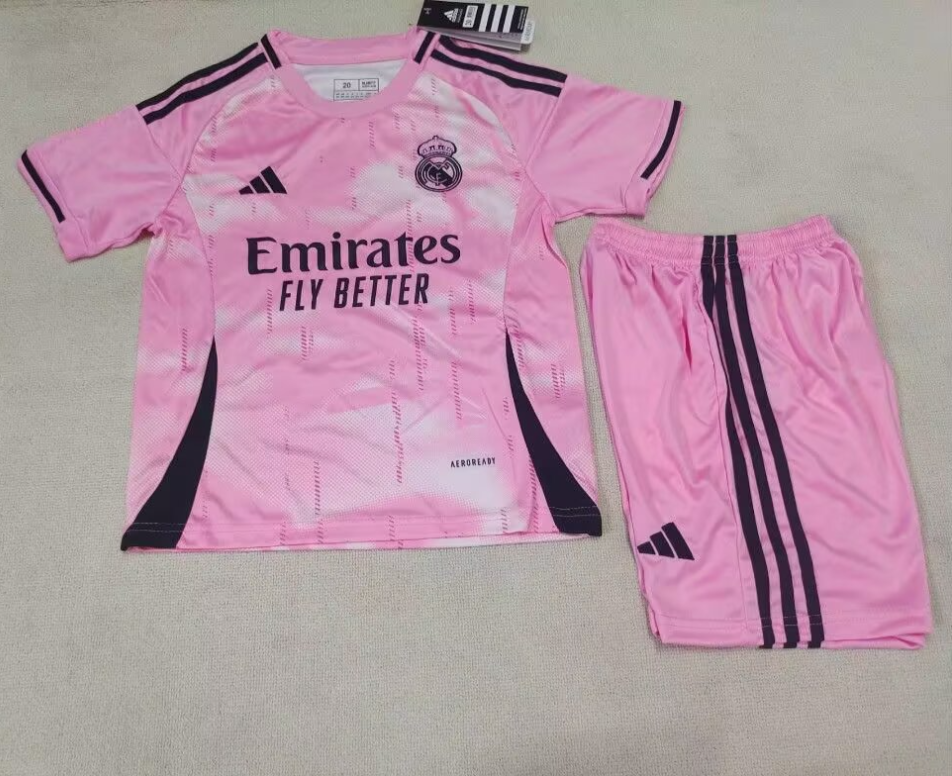UNIFORME NIÑO REAL MADRID 25/26