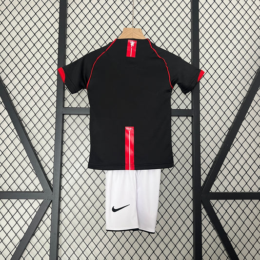 UNIFORME RETRO PARA NIÑO MANCHESTER UNITED 07/08
