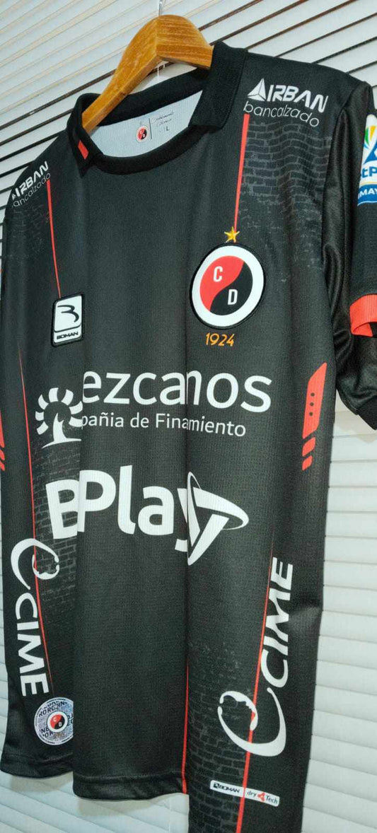 CAMISETA CUCUTA DEPORTIVO NEGRA