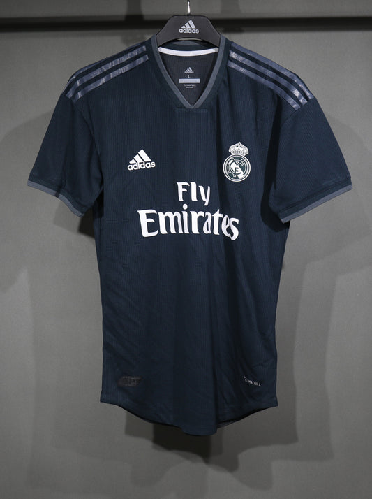 CAMISETA RETRO REAL MADRID 2018/19